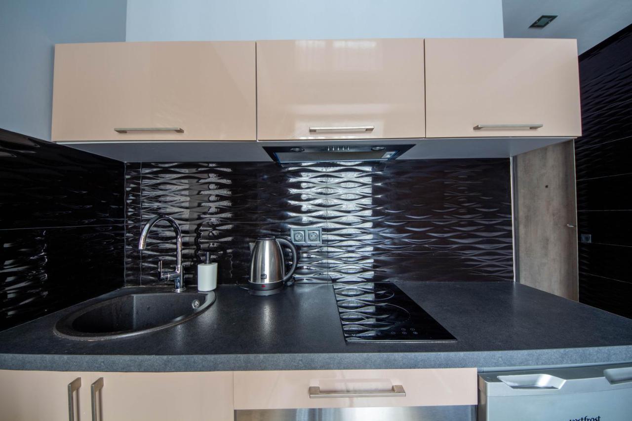 Apartments Near Parus Business Centre Киев Экстерьер фото