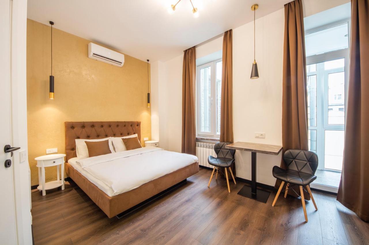 Apartments Near Parus Business Centre Киев Экстерьер фото