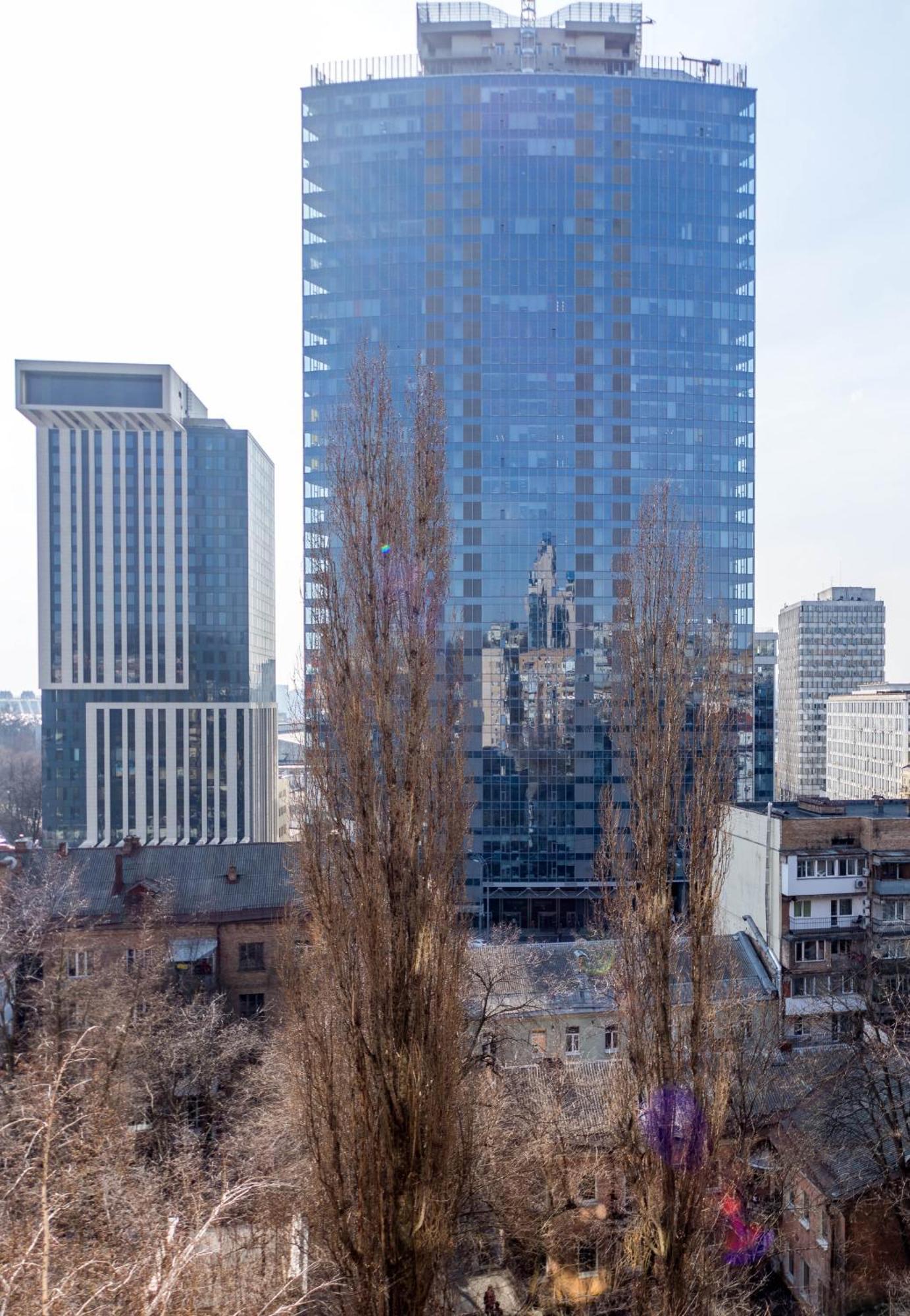 Apartments Near Parus Business Centre Киев Номер фото