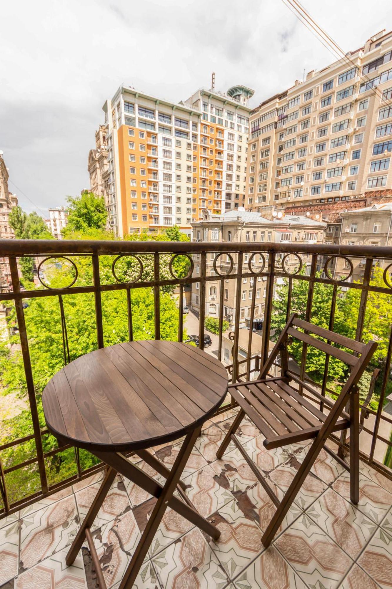 Apartments Near Parus Business Centre Киев Экстерьер фото