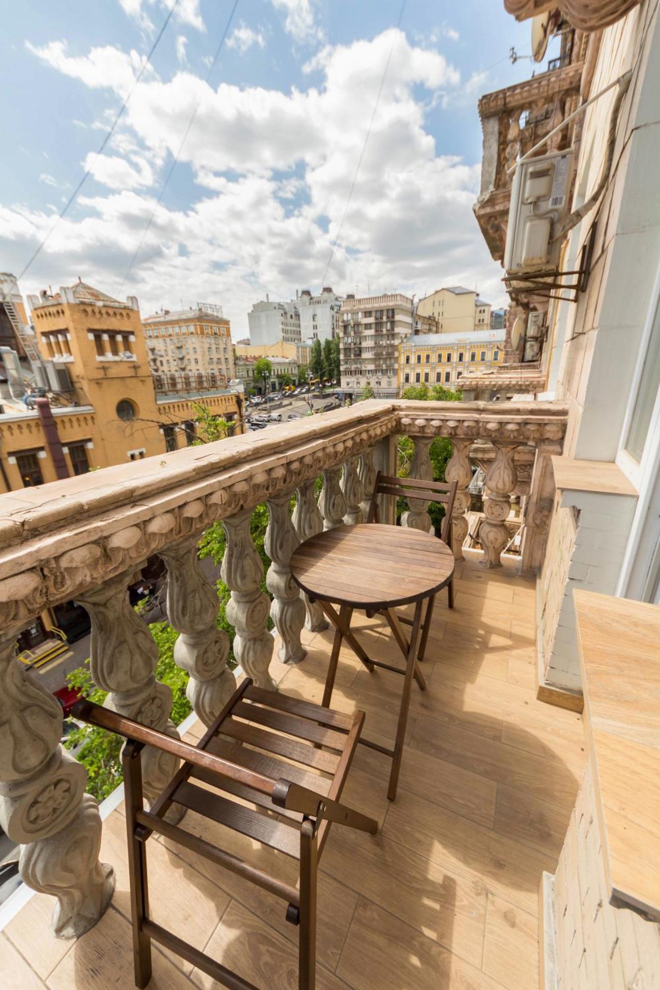 Apartments Near Parus Business Centre Киев Экстерьер фото