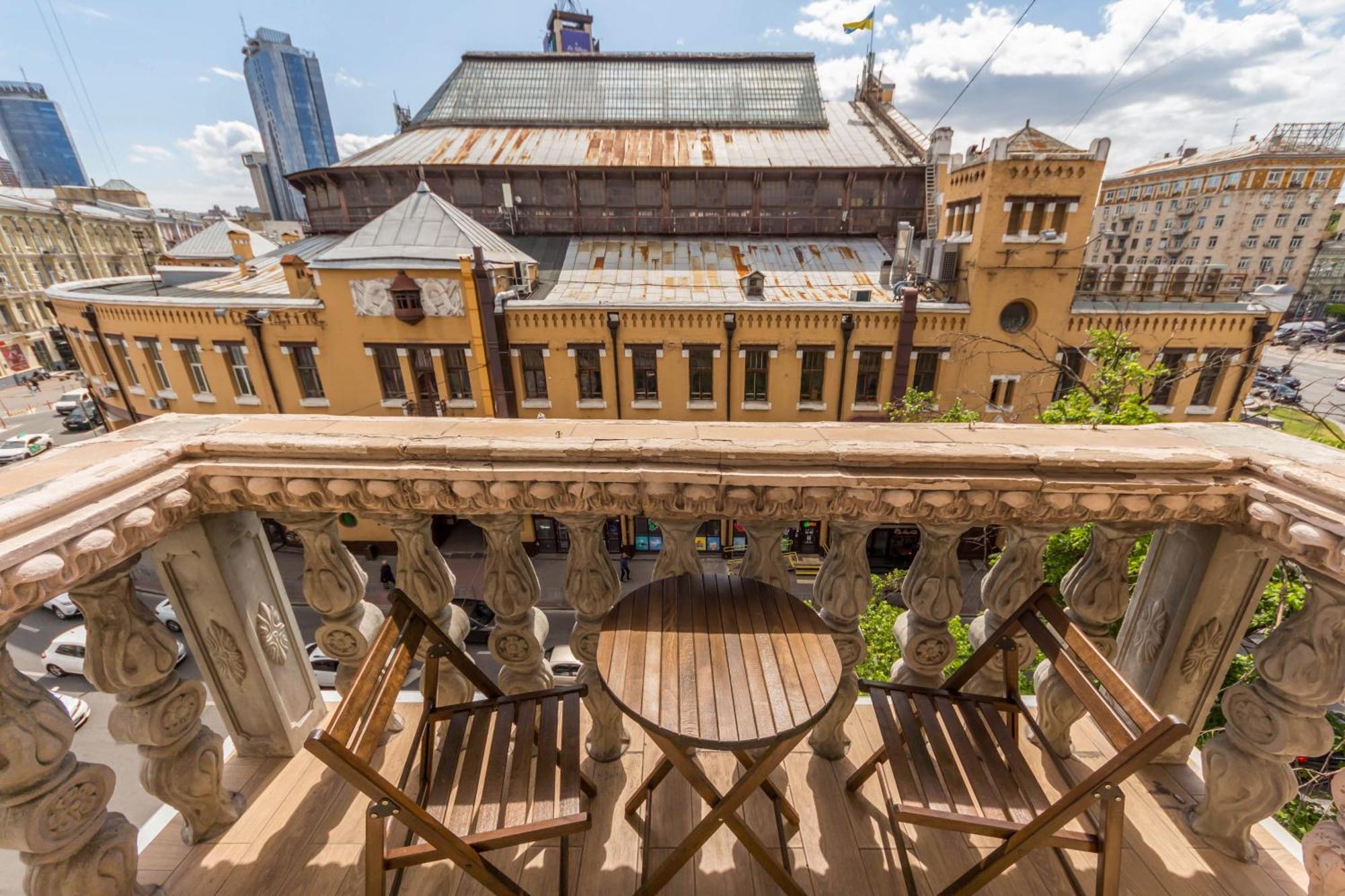 Apartments Near Parus Business Centre Киев Экстерьер фото